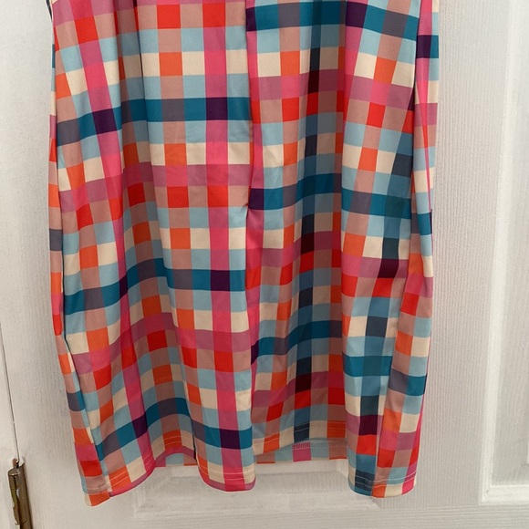 NWT CBR multicolor short dress. Size L. Adjustable to the body - Picture 6 of 7